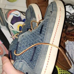 Nike aina chukka obsidian